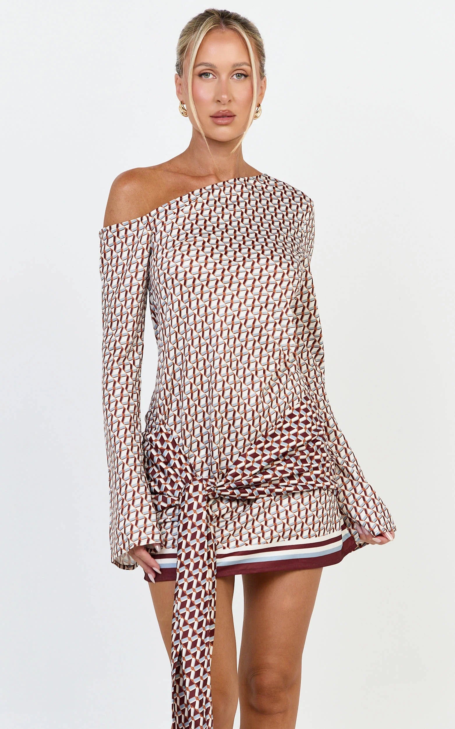 Geo Print Off Shoulder Tie Front Dress in Geo Border Print