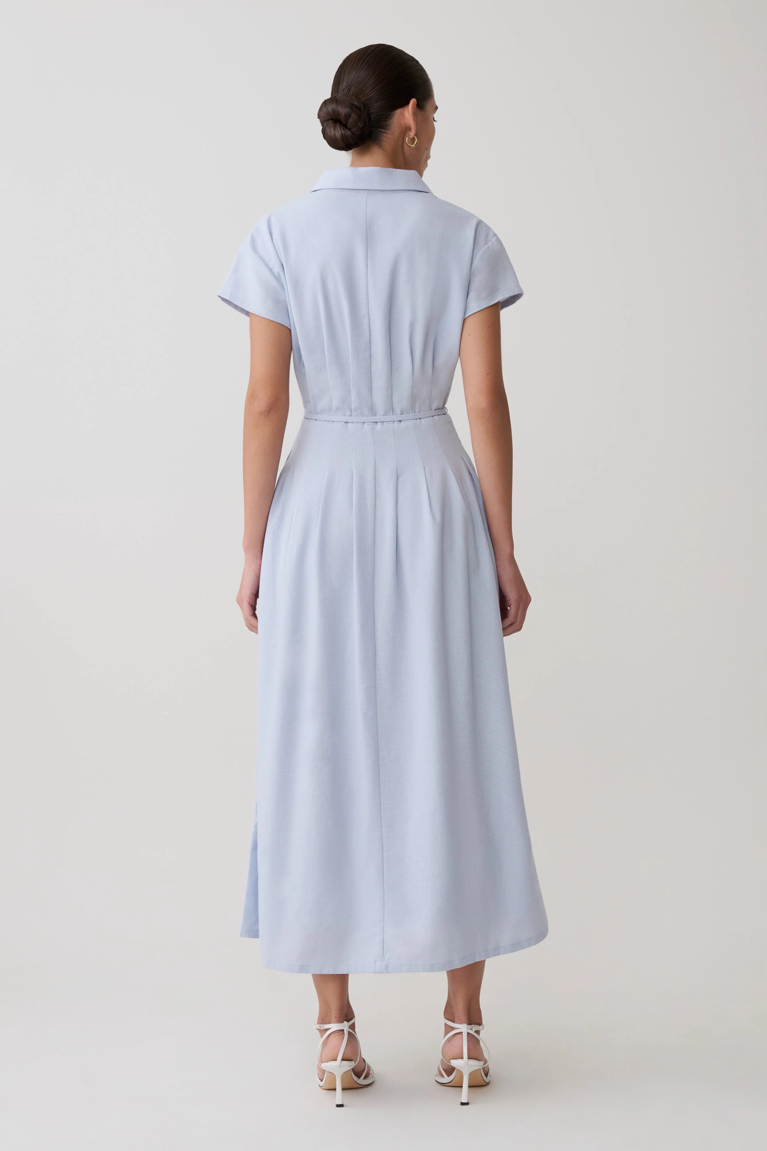 Aysha Buttoned Linen Midi Dress - Cornflower Blue