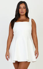 Scoop Neck Fit And Flare Dres in White